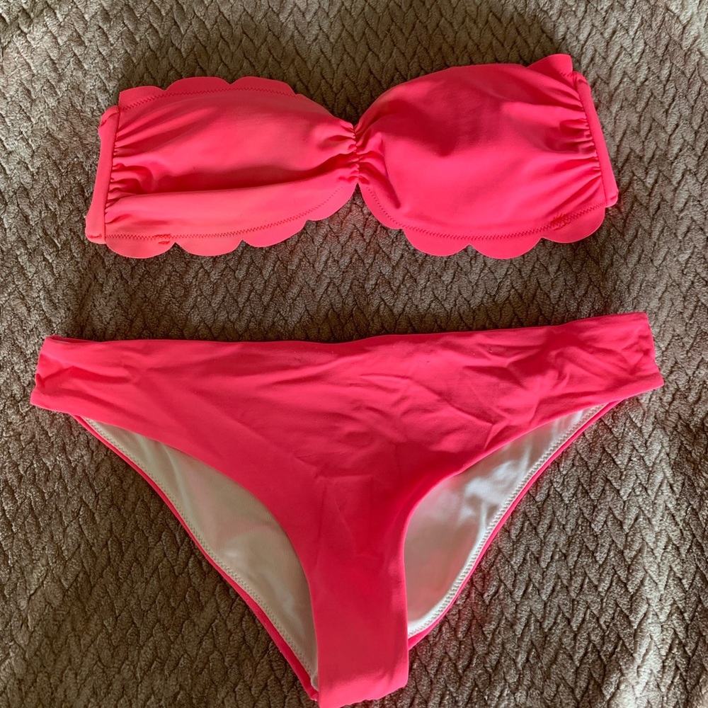 PINK bikini!